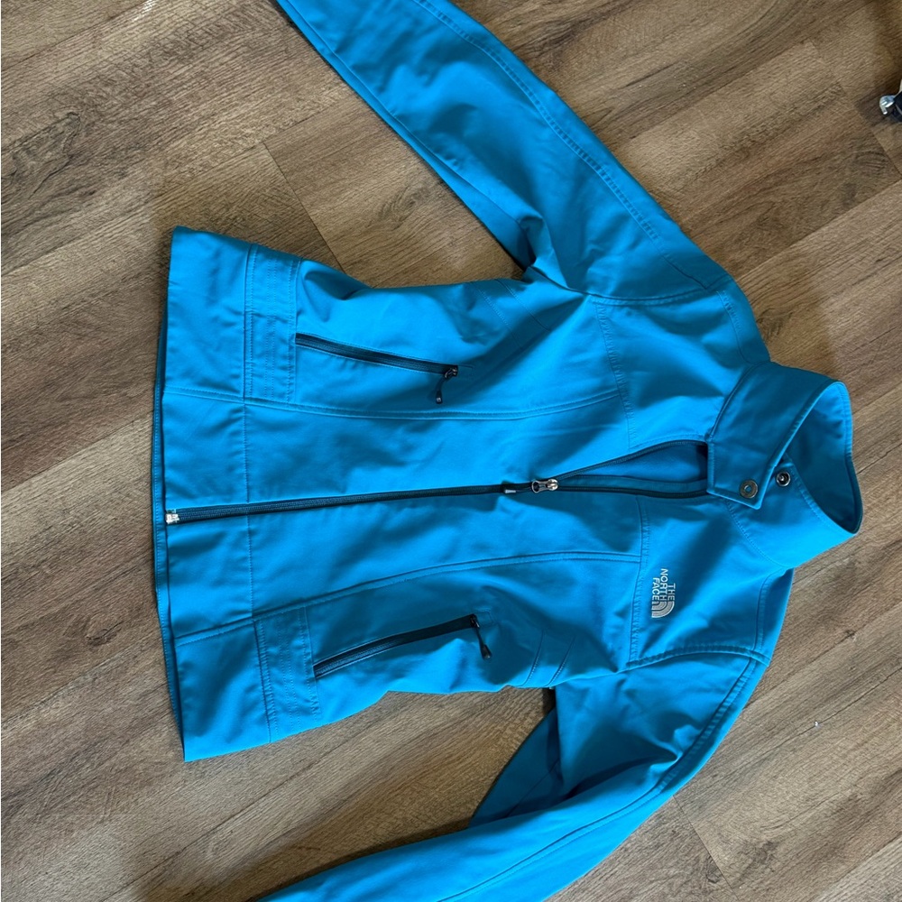 The North Face Bright Teal Zip-Front Softshell Jacket